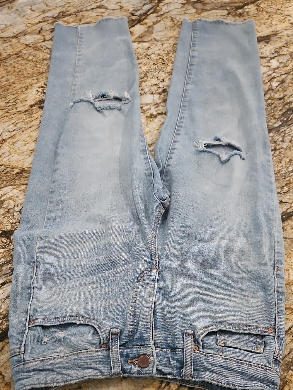 FRAYED Women's Blue Distressed Jeans. Size 26 Inseam 26" Rise 10.5" High Rise